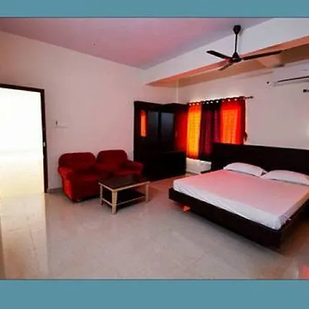 Nagu Palace 2* كوندابور